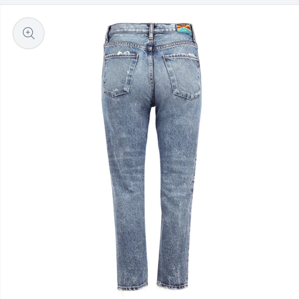 New with tag DAILY BLUE jeans size 26